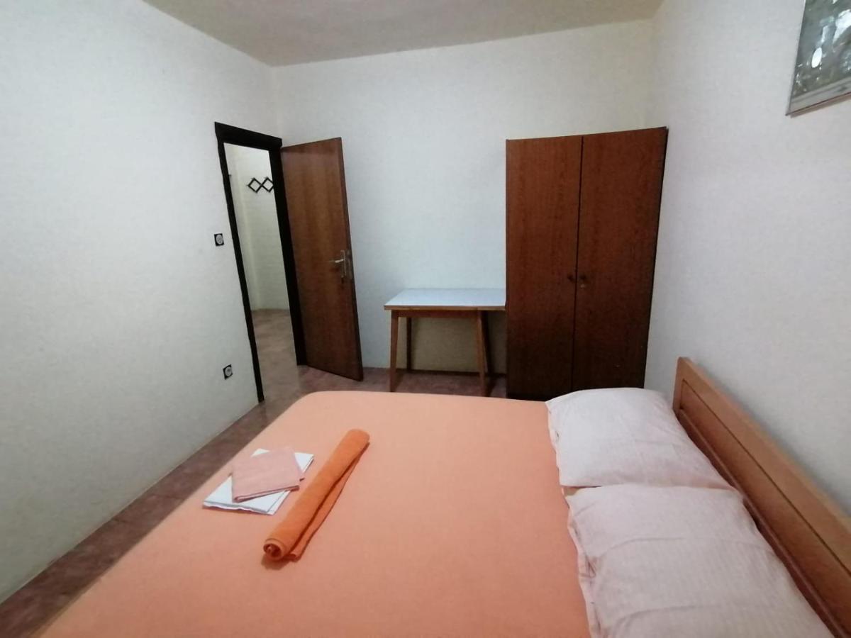 Apartmani Volaric Pag Pag Town Exteriör bild