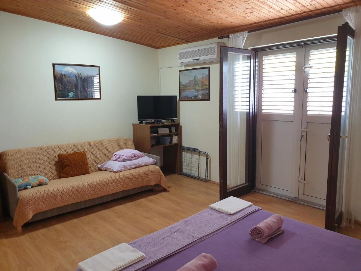 Apartmani Volaric Pag Pag Town Exteriör bild